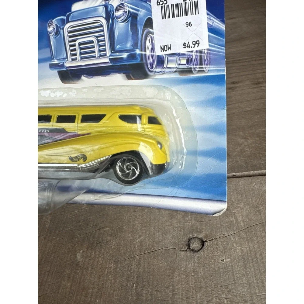 vintage metal toy cars and trucks, Bus,‎ Motorhome, Haulers, new in package